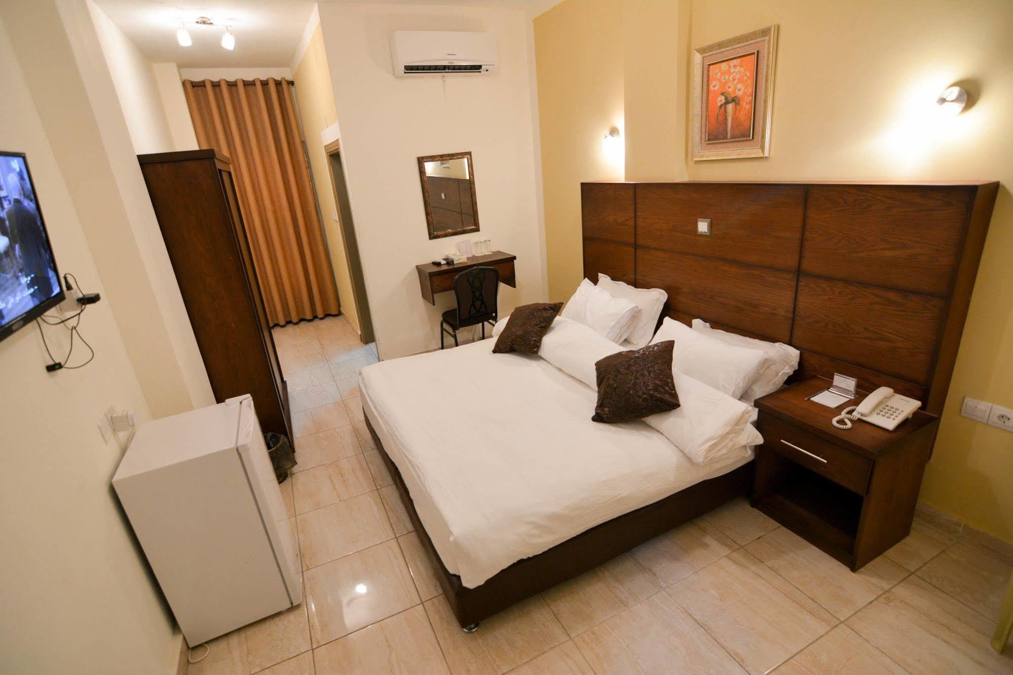 Amir Palace Hotel Akaba Zewnętrze zdjęcie